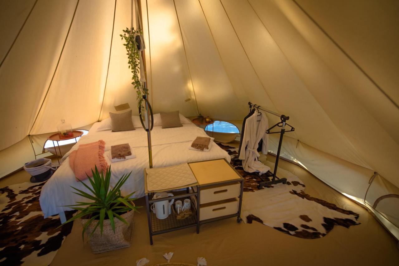 Rock Oak Glamping 3 Hotel Imotski Kültér fotó